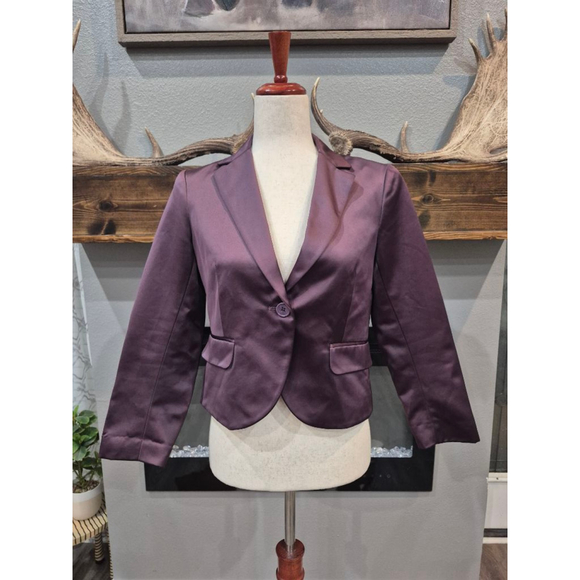 THEORY Women's Blazer Size 8, purple color in great condition - Picture 1 of 6